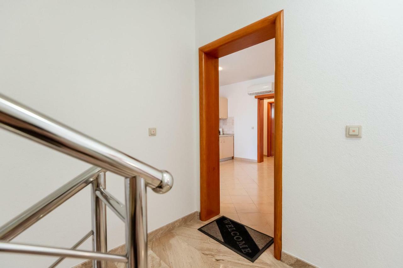 Apartmani Marina Klek Εξωτερικό φωτογραφία