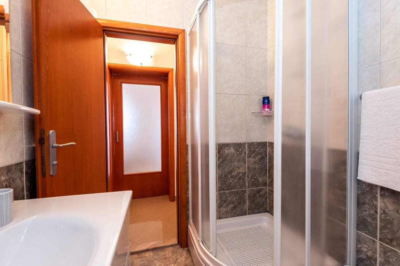 Apartmani Marina Klek Εξωτερικό φωτογραφία
