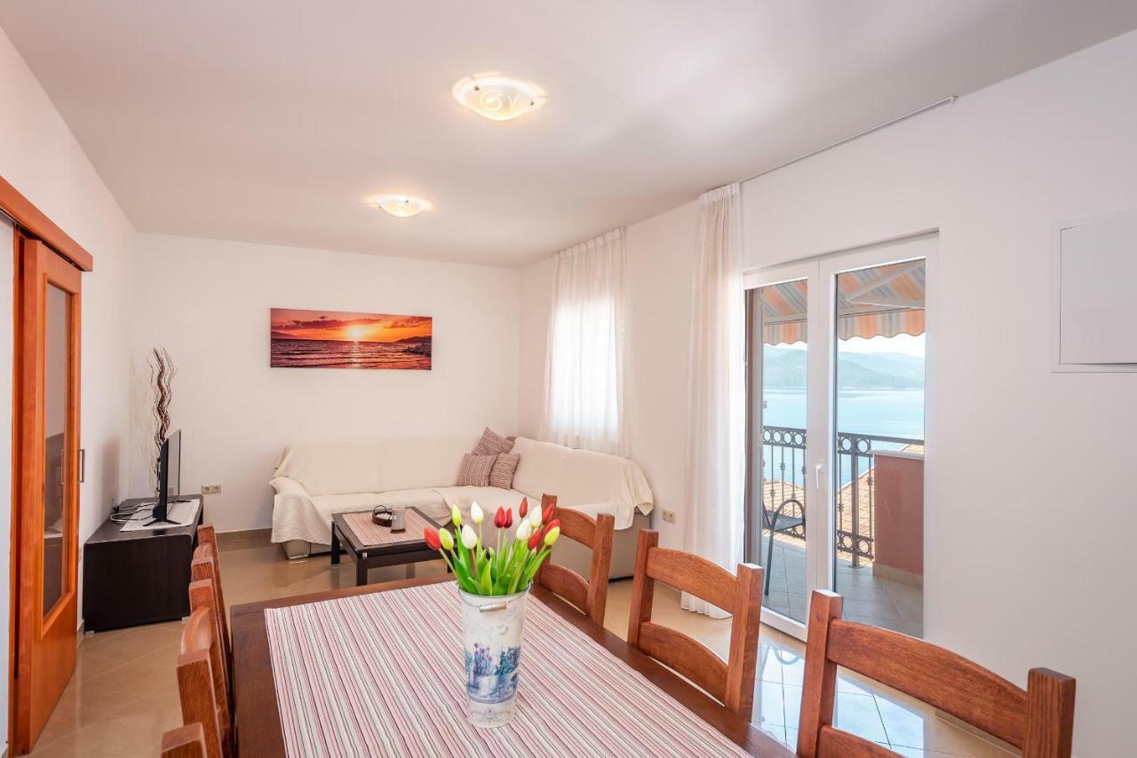 Apartmani Marina Klek Εξωτερικό φωτογραφία