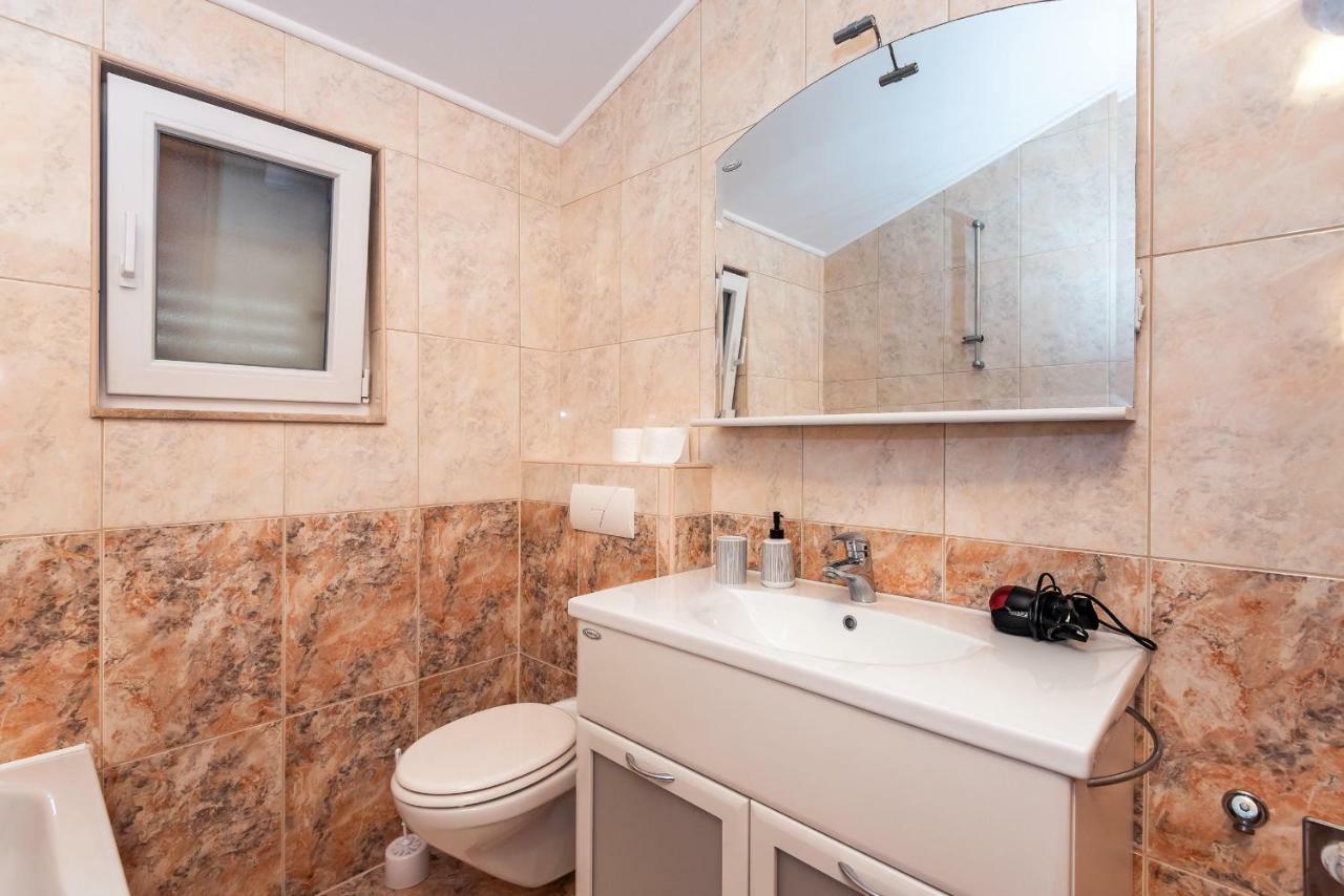 Apartmani Marina Klek Εξωτερικό φωτογραφία