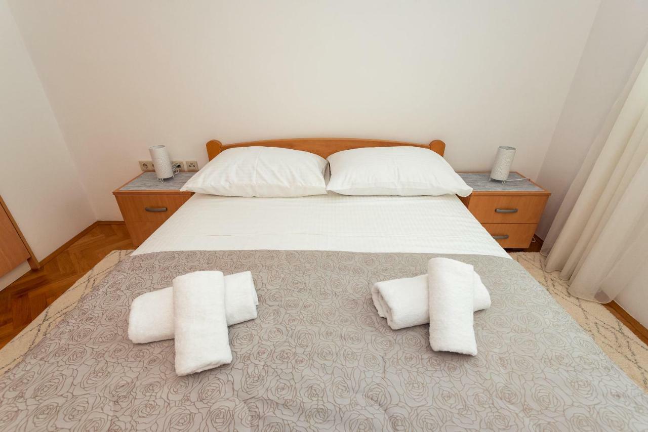 Apartmani Marina Klek Εξωτερικό φωτογραφία